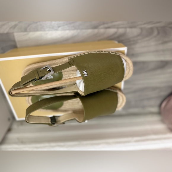 Michael Kors Kendrick Espadrille in Oregano - Picture 5 of 6